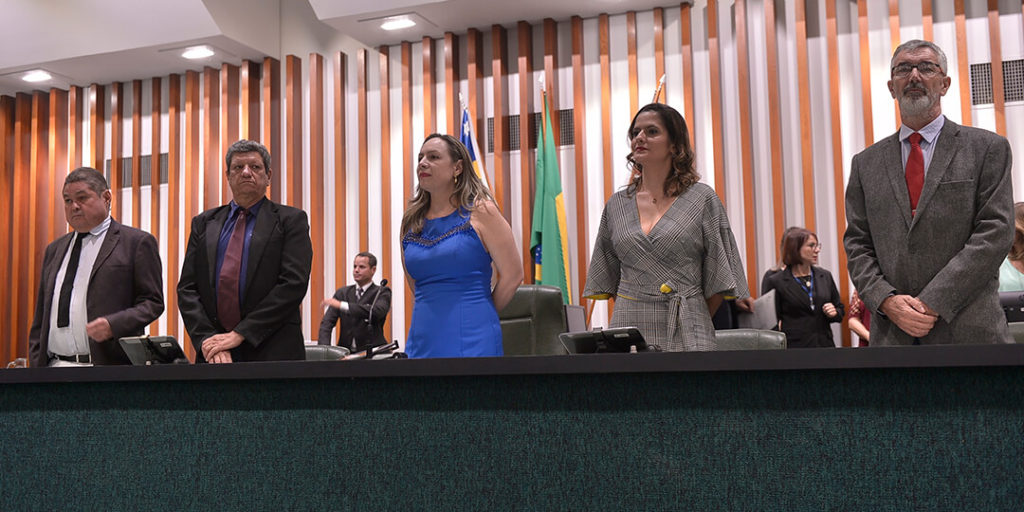 A solenidade foi realizada no Plenário Getulino Artiaga, da Assembleia Legislativa de Goiás, na noite desta segunda-feira, 9, quando foram entregues o Certificado de Honra ao Mérito Legislativo a 34 defensores e defensoras do bioma.